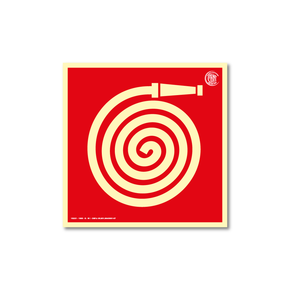 E7
